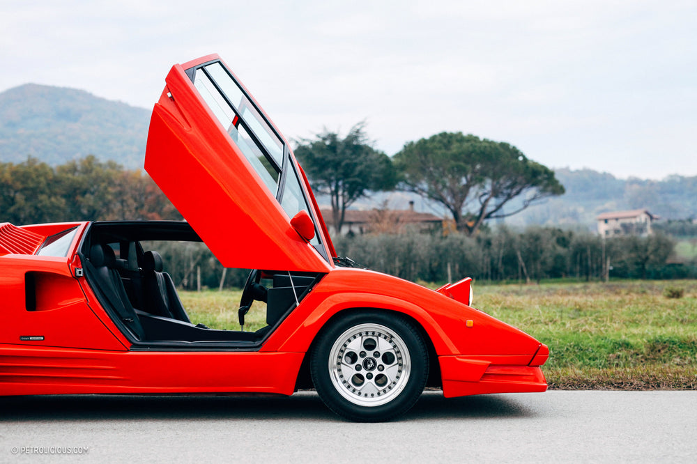 Gaudy Body Kit Or Ultimate Evolution? Either Way, The Countach 25th Anniversary Demands Your Attention