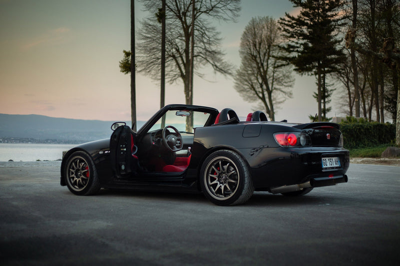 Roadster Pedigree: The 9000rpm Bloodline