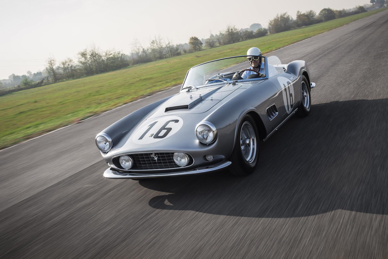 お歳暮・冬ギフト特集 2024 人気ランキング The Spider California LWB GT 250 Ferrari Legendary BBR