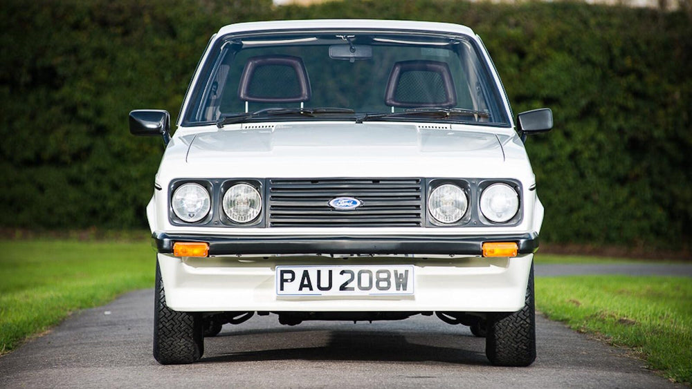 Ford Escort RS2000 sells for £100k at NEC show