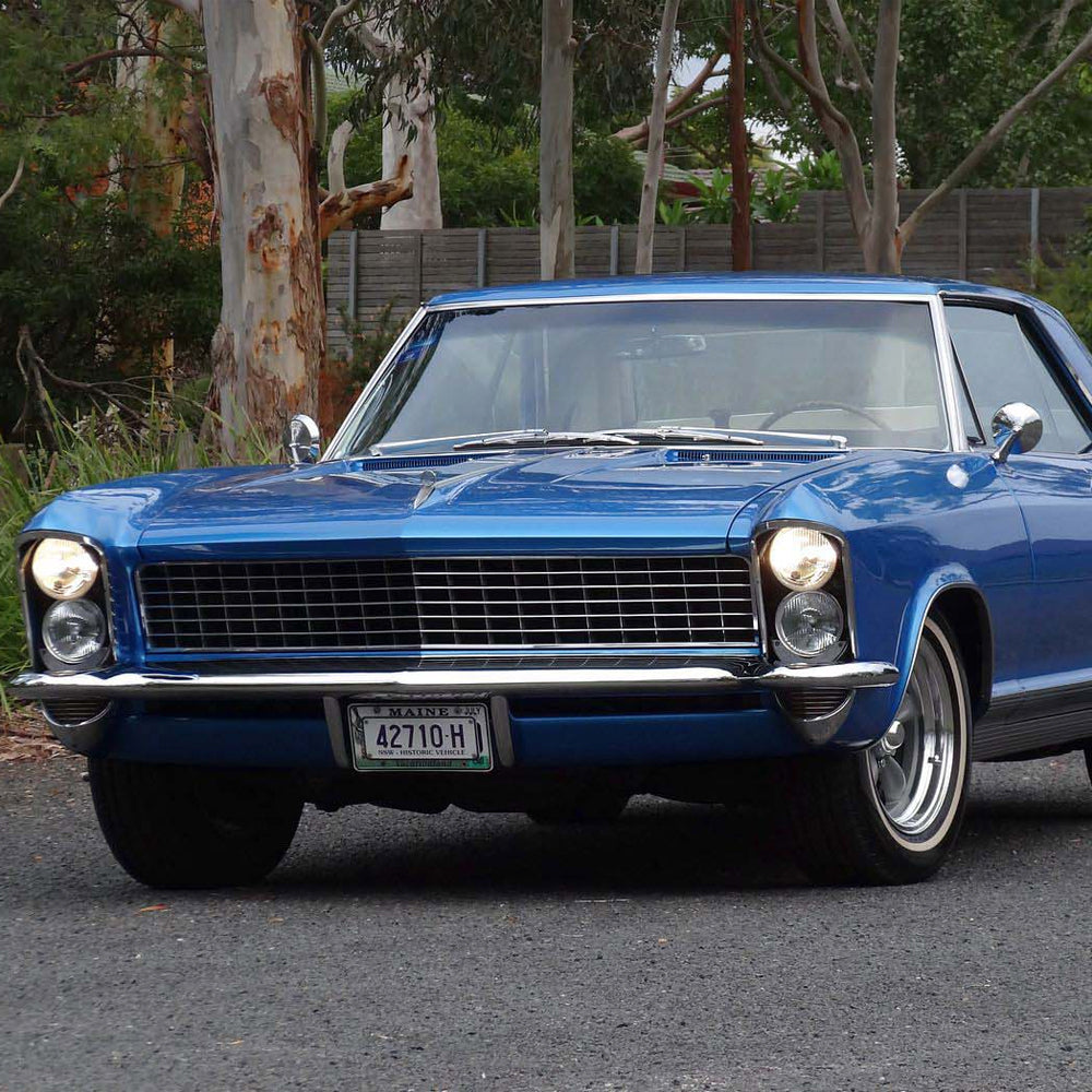 Stars Align, Buick Riviera Crosses the Pacific – Petrolicious