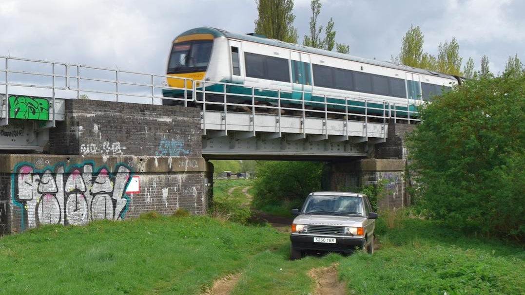 Off the rails: Range Rover vs train - Petrolicious
