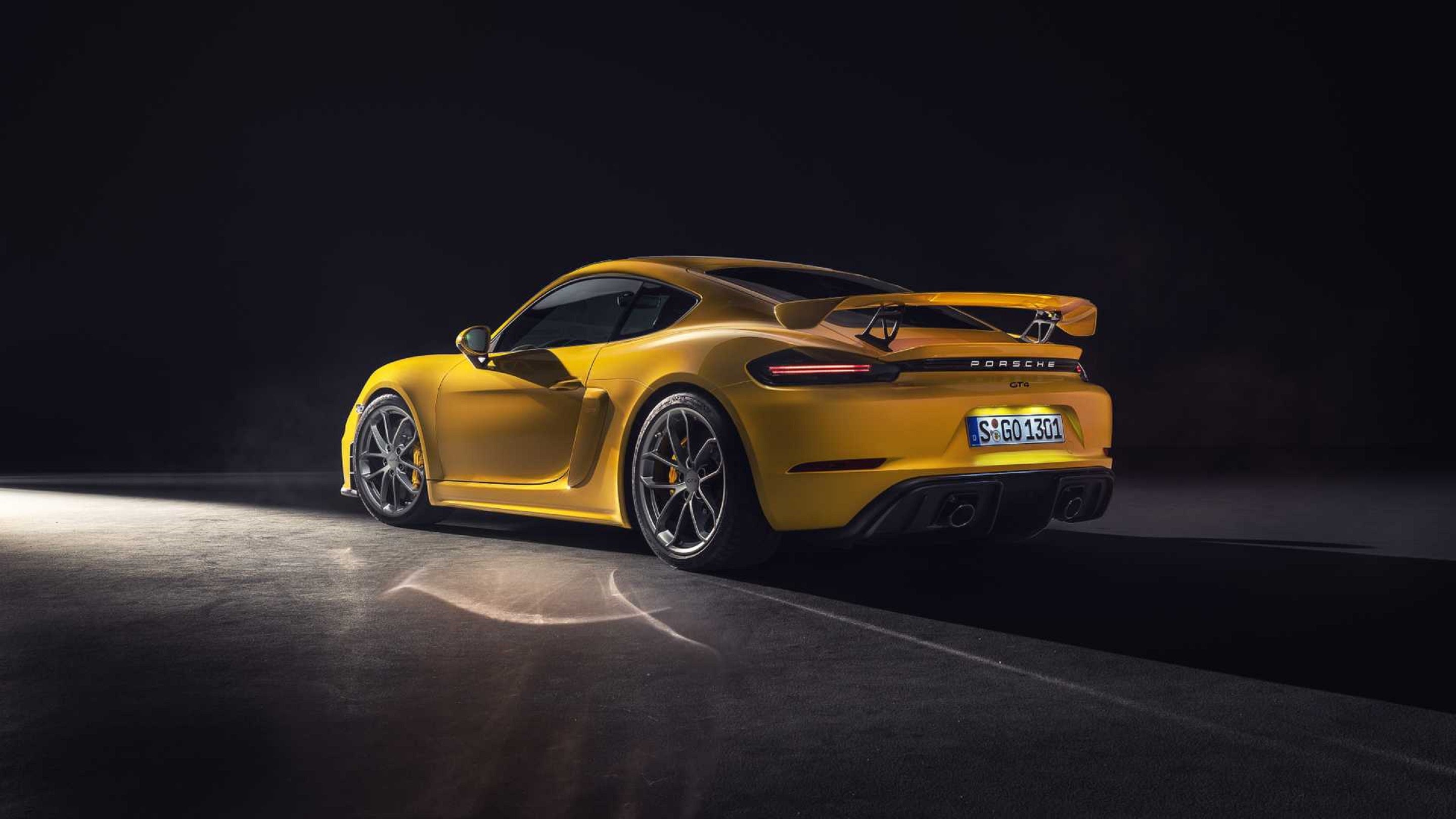 Porsche Finally Releases The 718 GT4 And Spyder Variants: These
