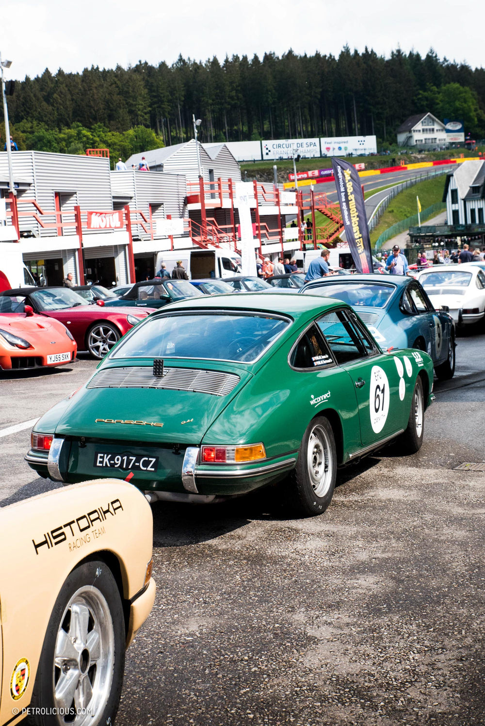 Spec 911 Racing Early Narrow-Body 911s Make For Spectacular Spec-Racing - Petrolicious