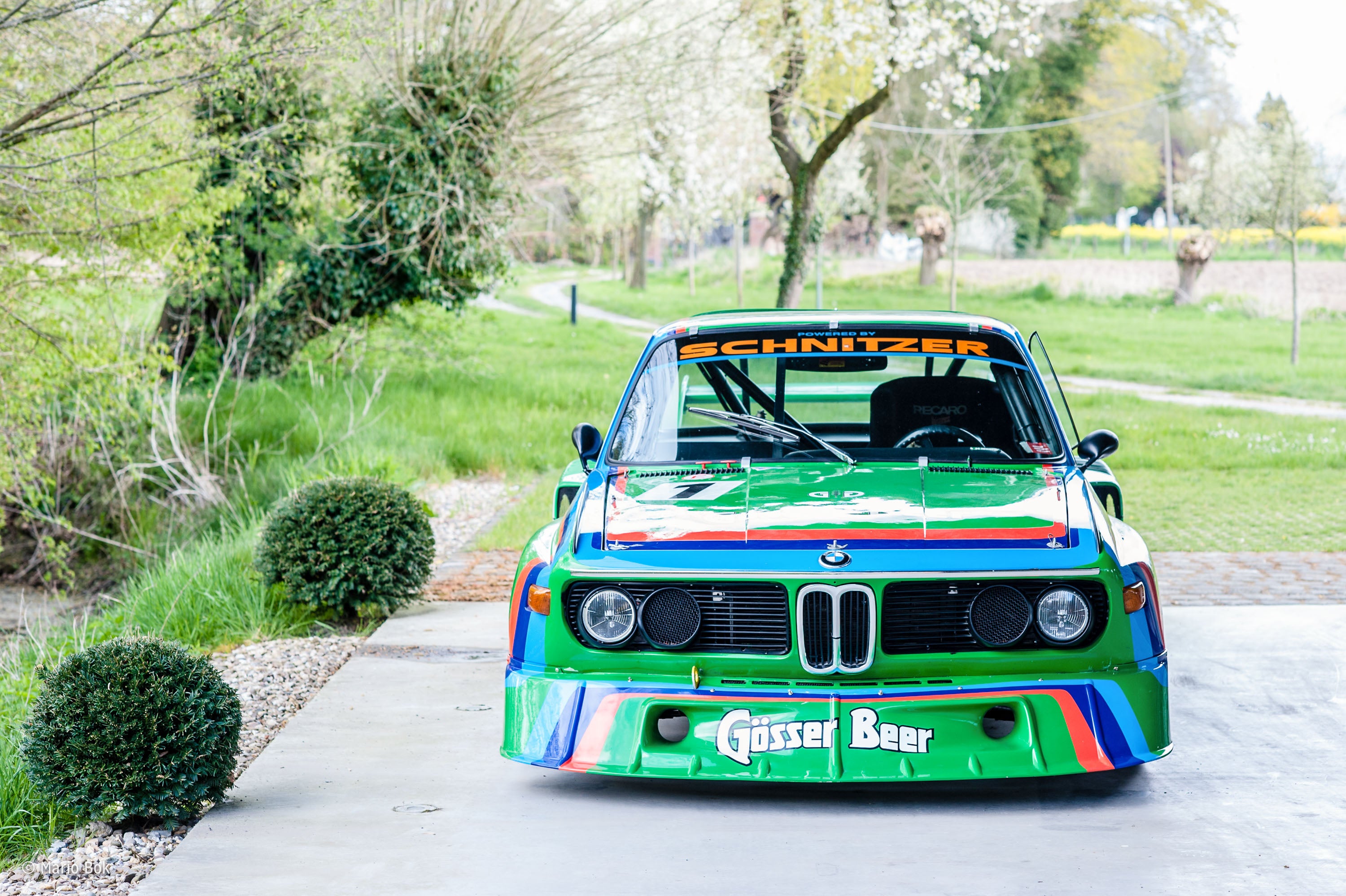 arukas　BMW 3.5 CSL Gösser 1976 BMW 3.5 CSL – from rat-infested shed to 76MM