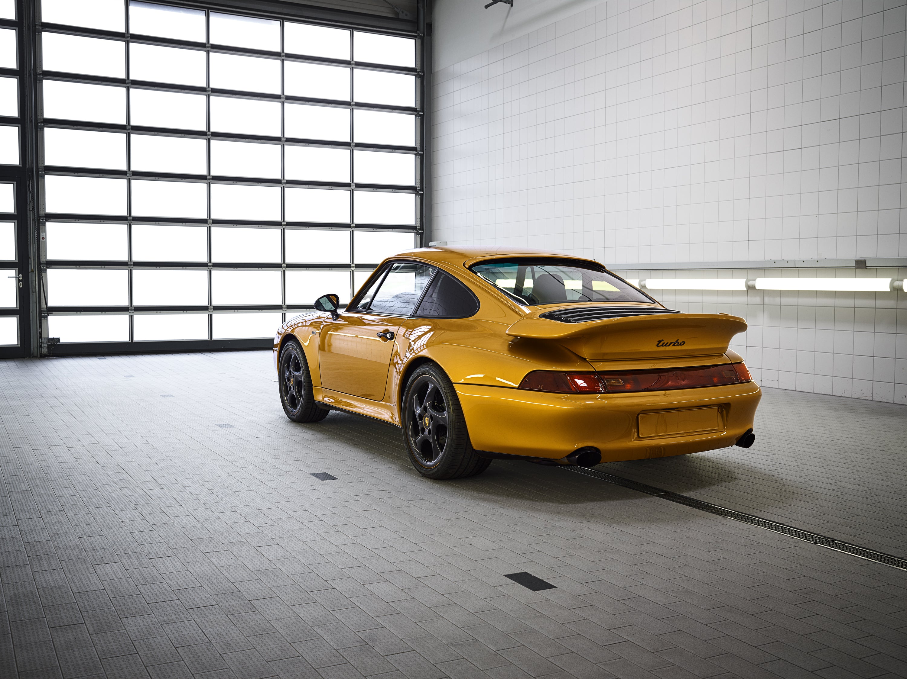 Porsche-993-Turbo-S-Project-