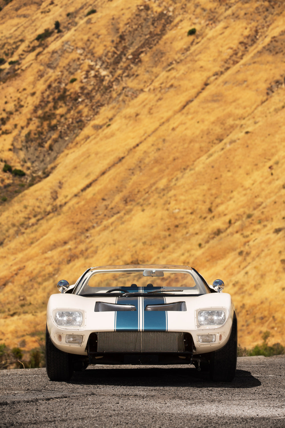 The First Ford GT40 Roadster Prototype Is A Different Take On The 'American' Drop-Top