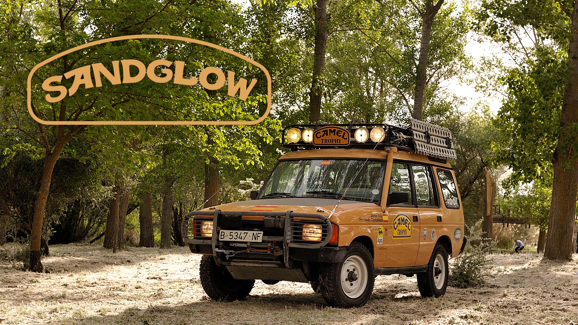 Land Rover Discovery Camel Trophy: Sandglow - Petrolicious