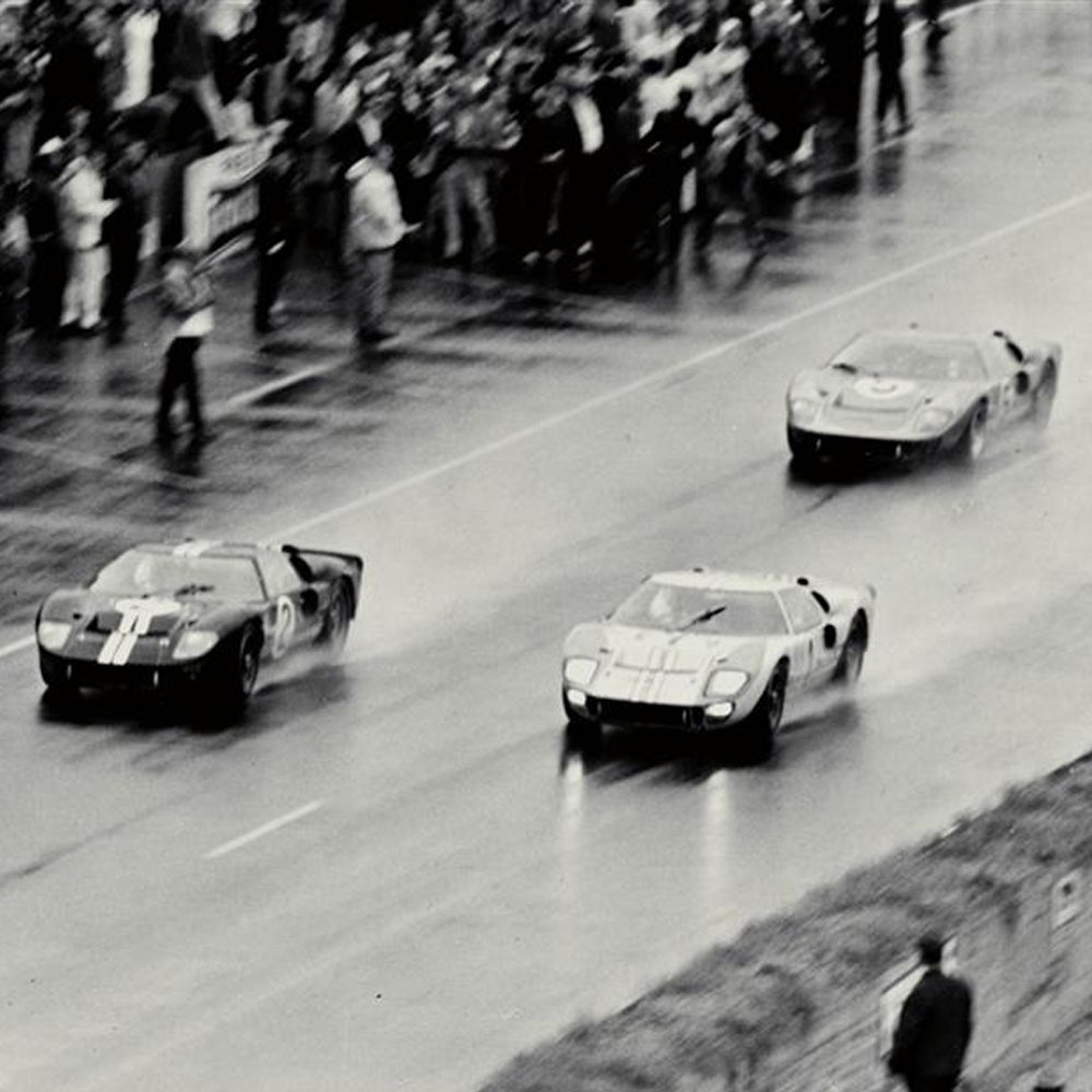 Ford's Quest to Beat Ferrari with the GT40 - Petrolicious