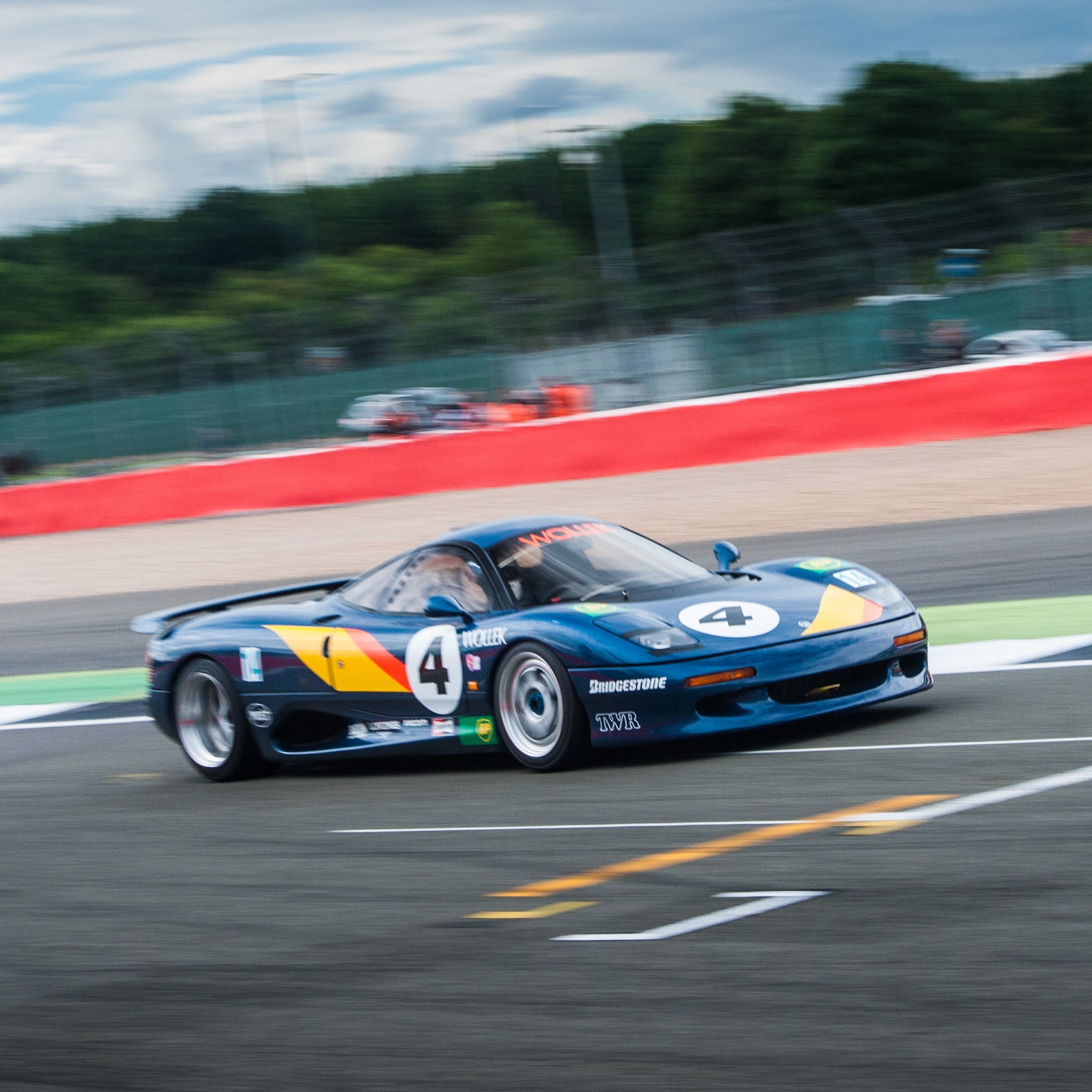 The Jaguar XJR-15 Is A Supercar That Demands Your Full Attention