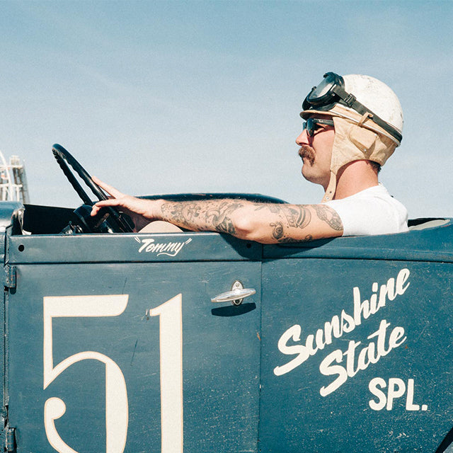 The Race Of Gentlemen: Vintage Hot Rod Beach Storming At Its Finest