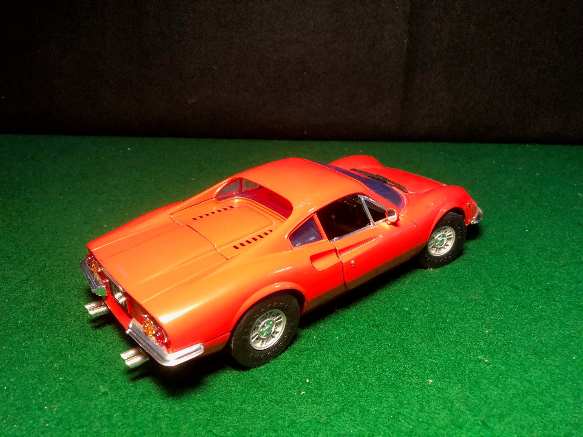 Ferrari Dino 246GT Red/Black by Anson 1:18 (30301)(No box