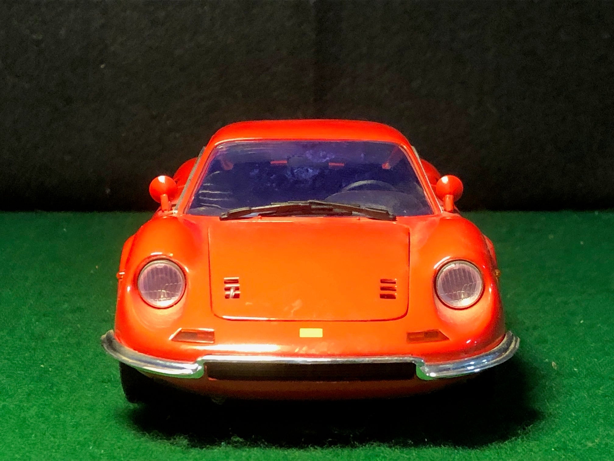 Ferrari Dino 246GT Red/Black by Anson 1:18 (30301)(No box