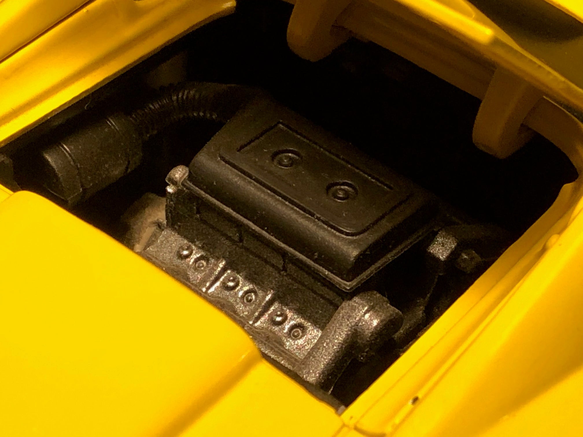 Ferrari Dino 246GT Yellow/Black by Anson 1:18 (30301)(No box