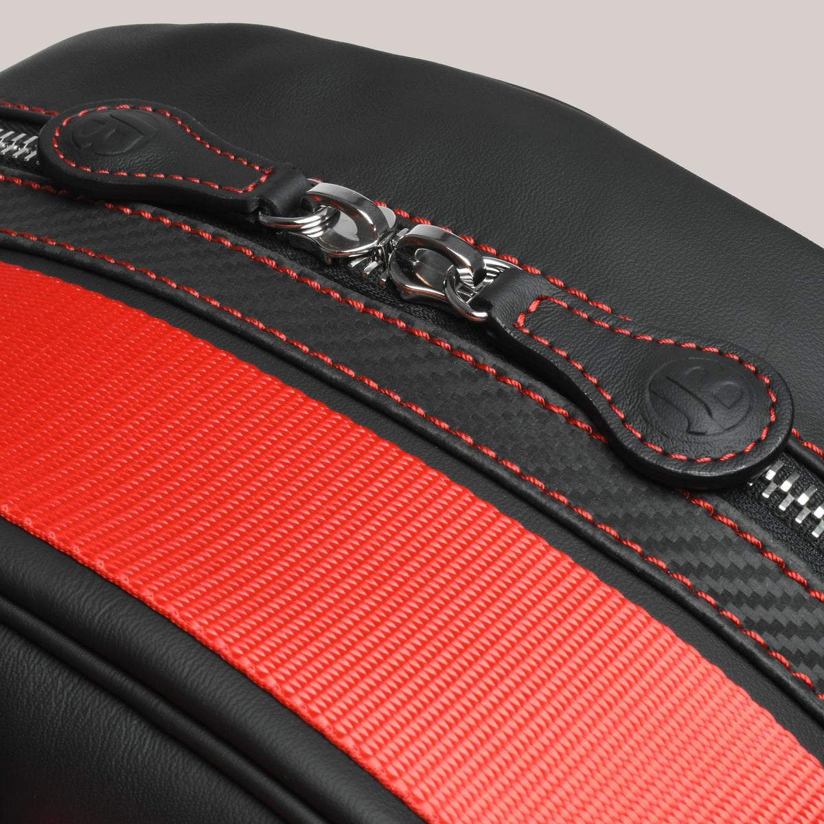 backpack carbon zip