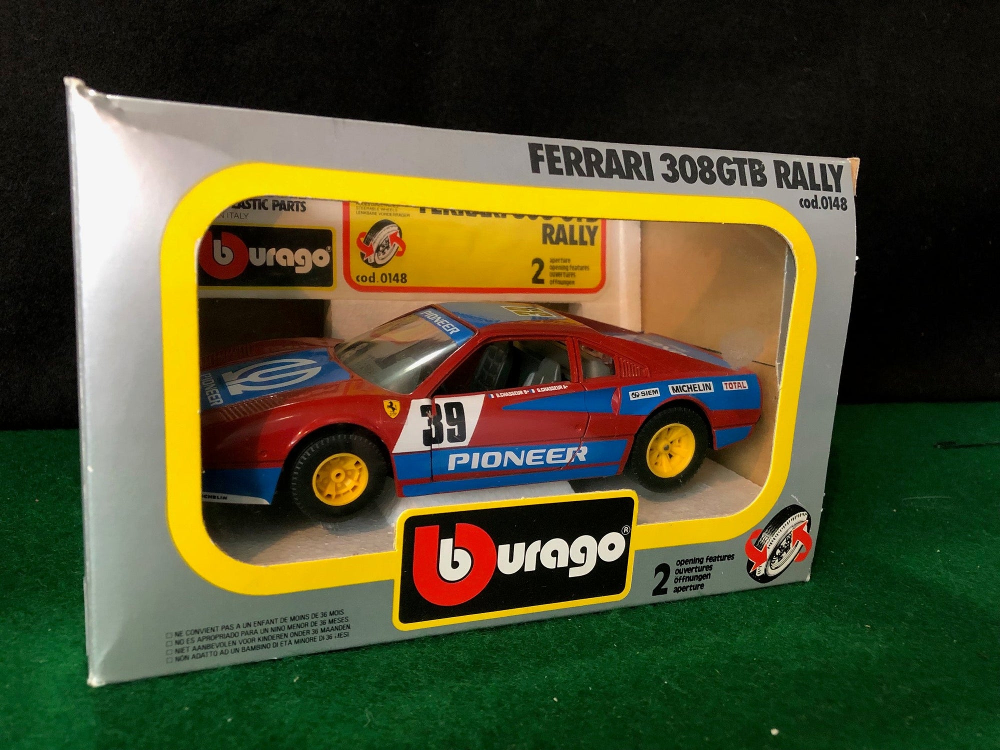 Ferrari 308 GTB Rally Pioneer by BBurago 1:24