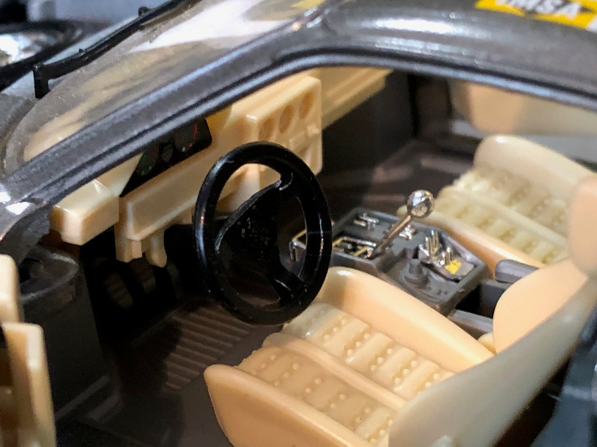 Ferrari 288 GTO European University Gray by BBurago 1:24