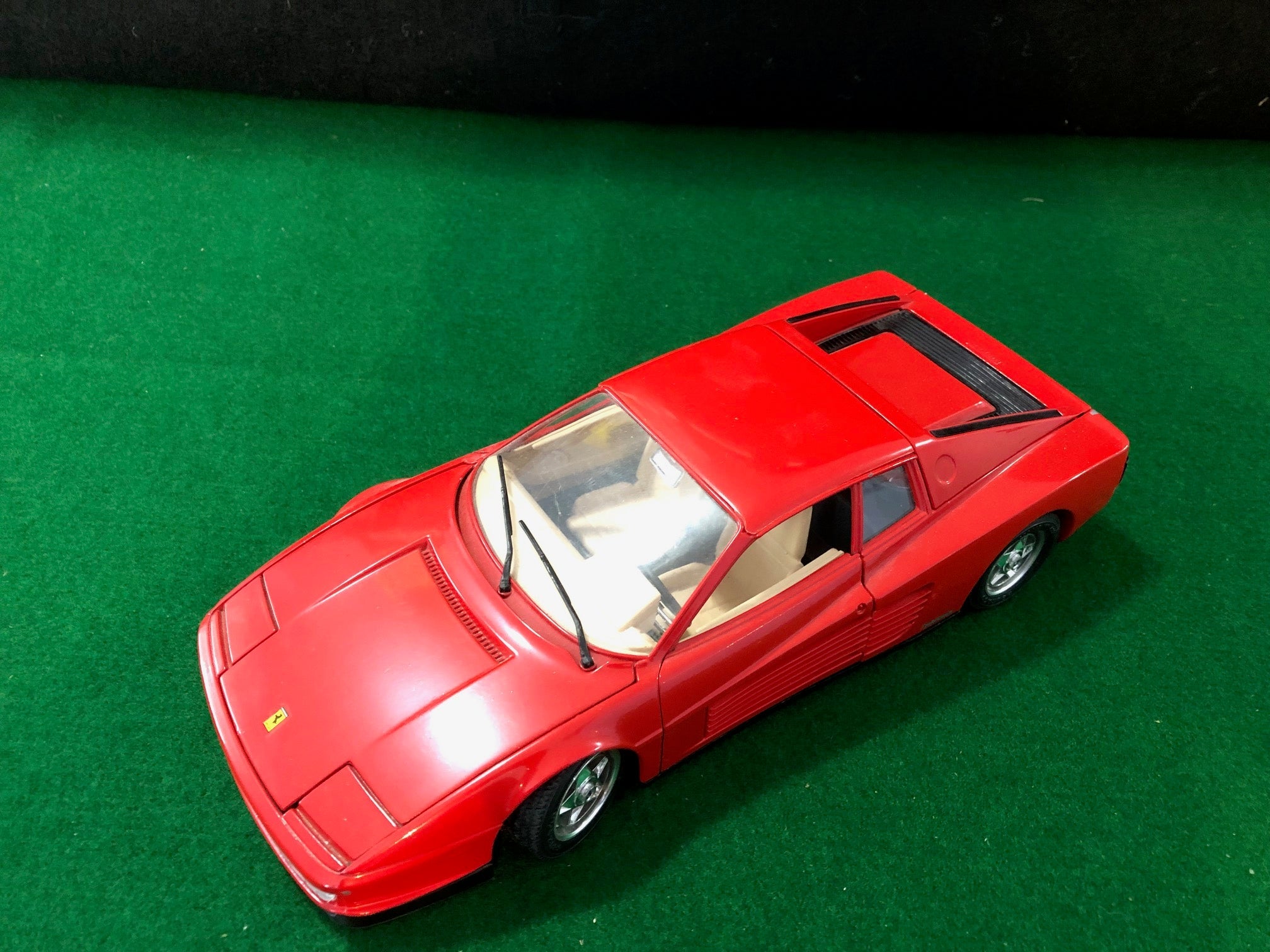 Ferrari Testarossa Red by BBurago 1:18 (No box) - Default Title
