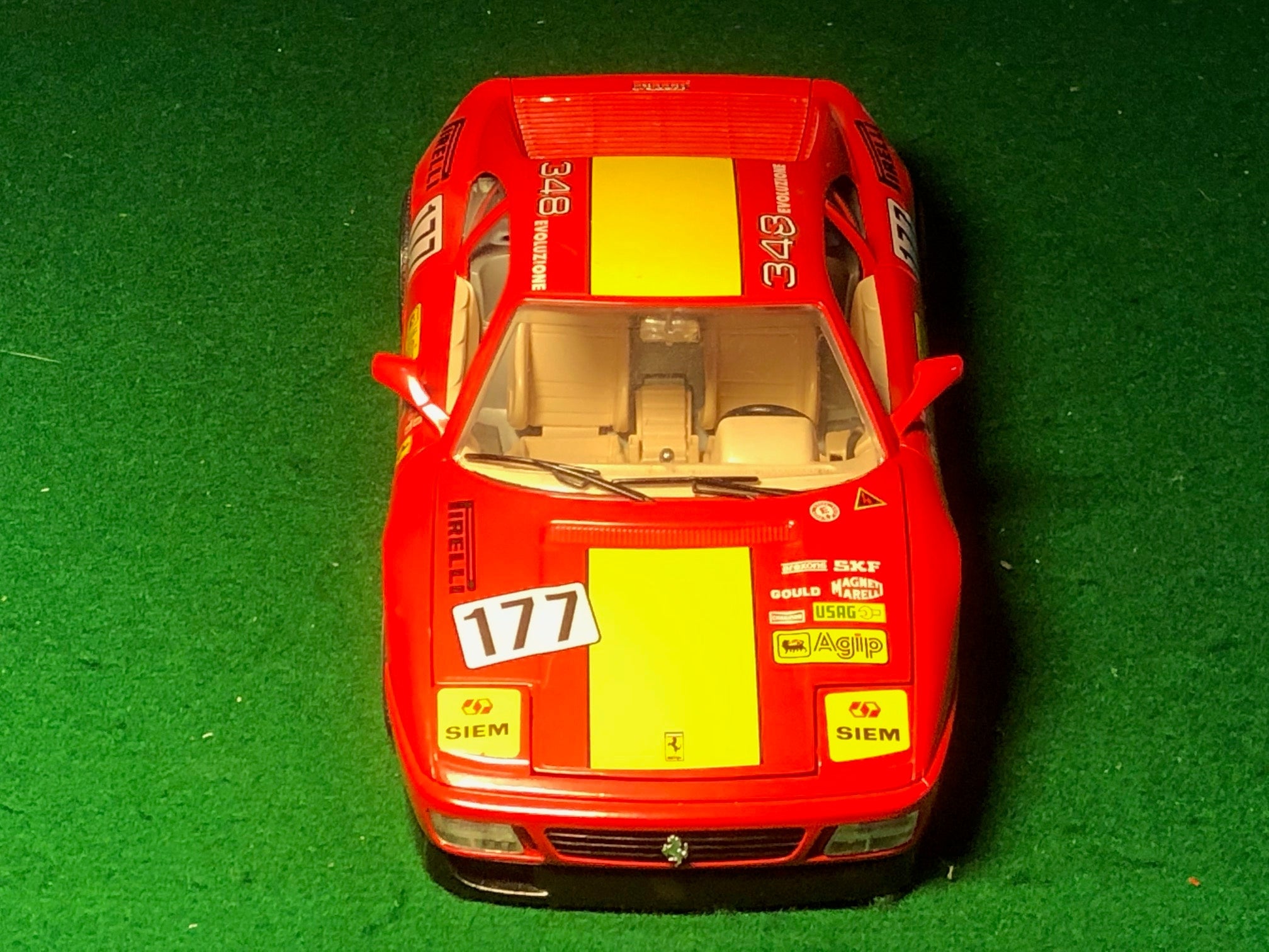 Ferrari 348 tb Evoluzione by BBurago 1:18 (3029)(No box