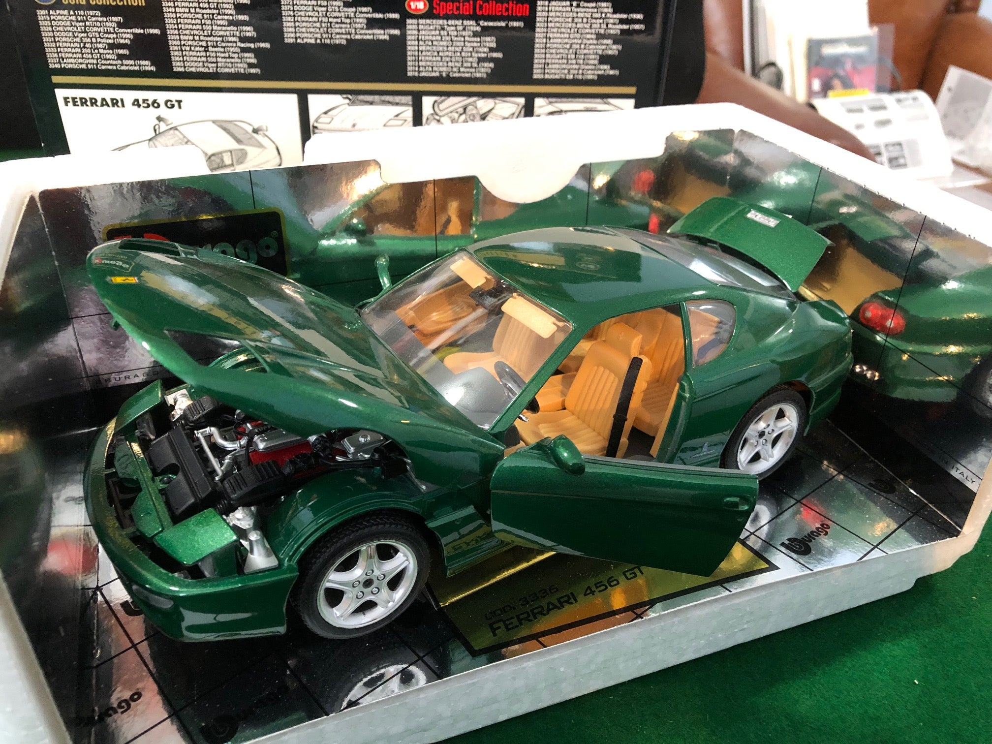 Ferrari 456 GT Metallic Green by BBurago 1:18