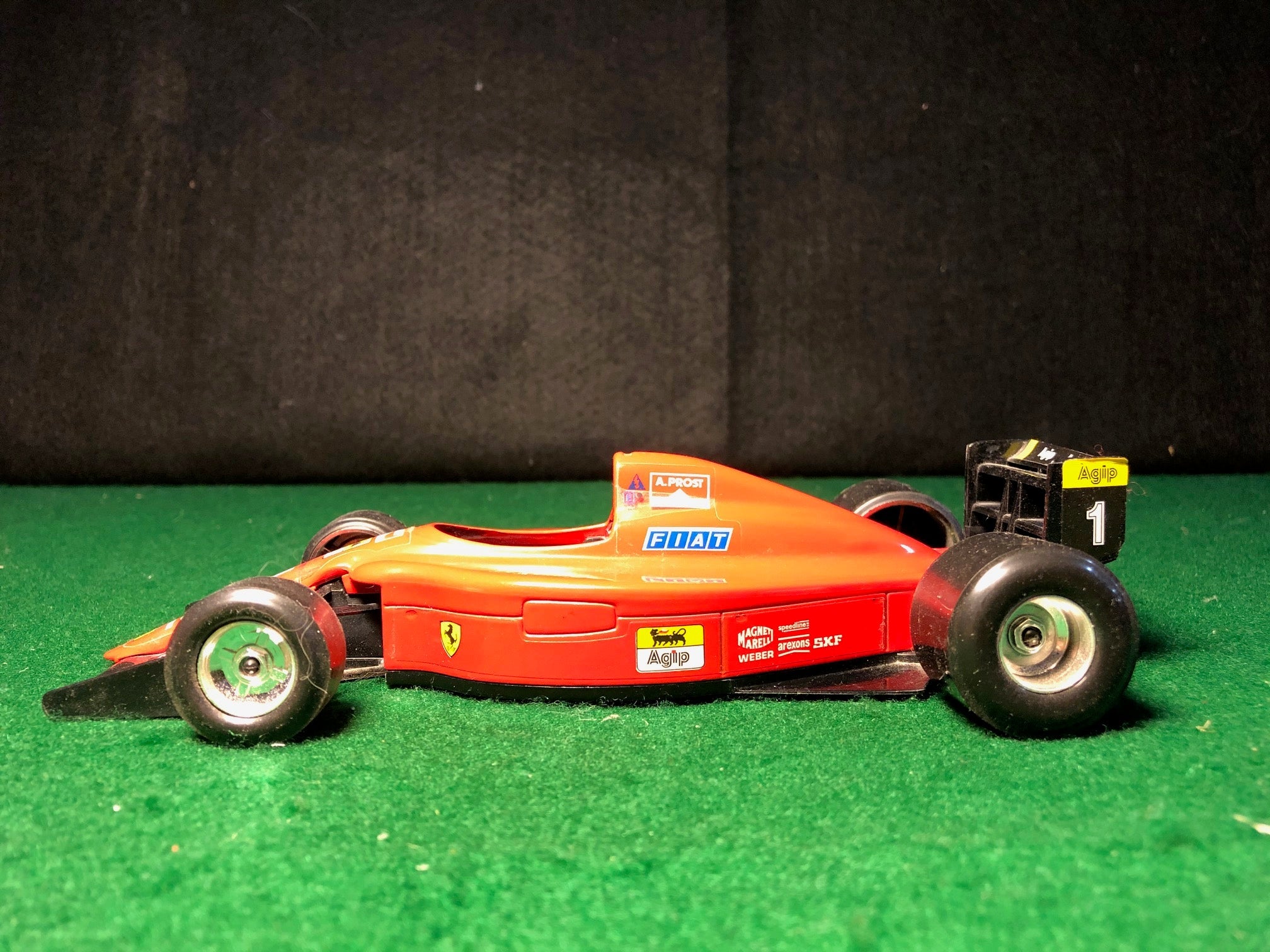 Bburago Ferrari 641/2 ミニカー 1/24 Ferrari F1 641/2 Alain Prost N 1 by BBurago 1:24 (6101)(No box