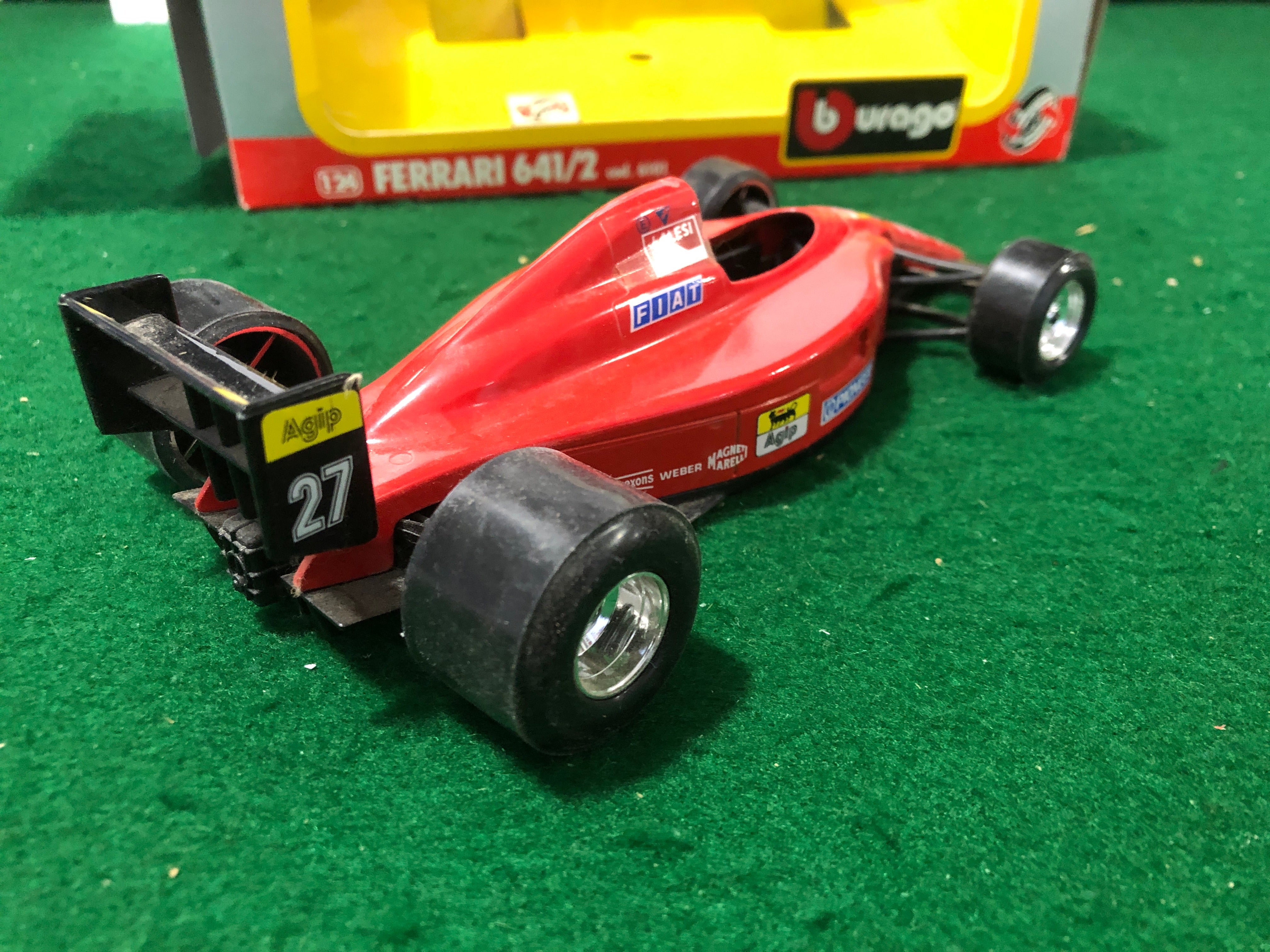 Ferrari F1 641/2 Jean Alesi N 27 by BBurago 1:24 (6101) - Petrolicious