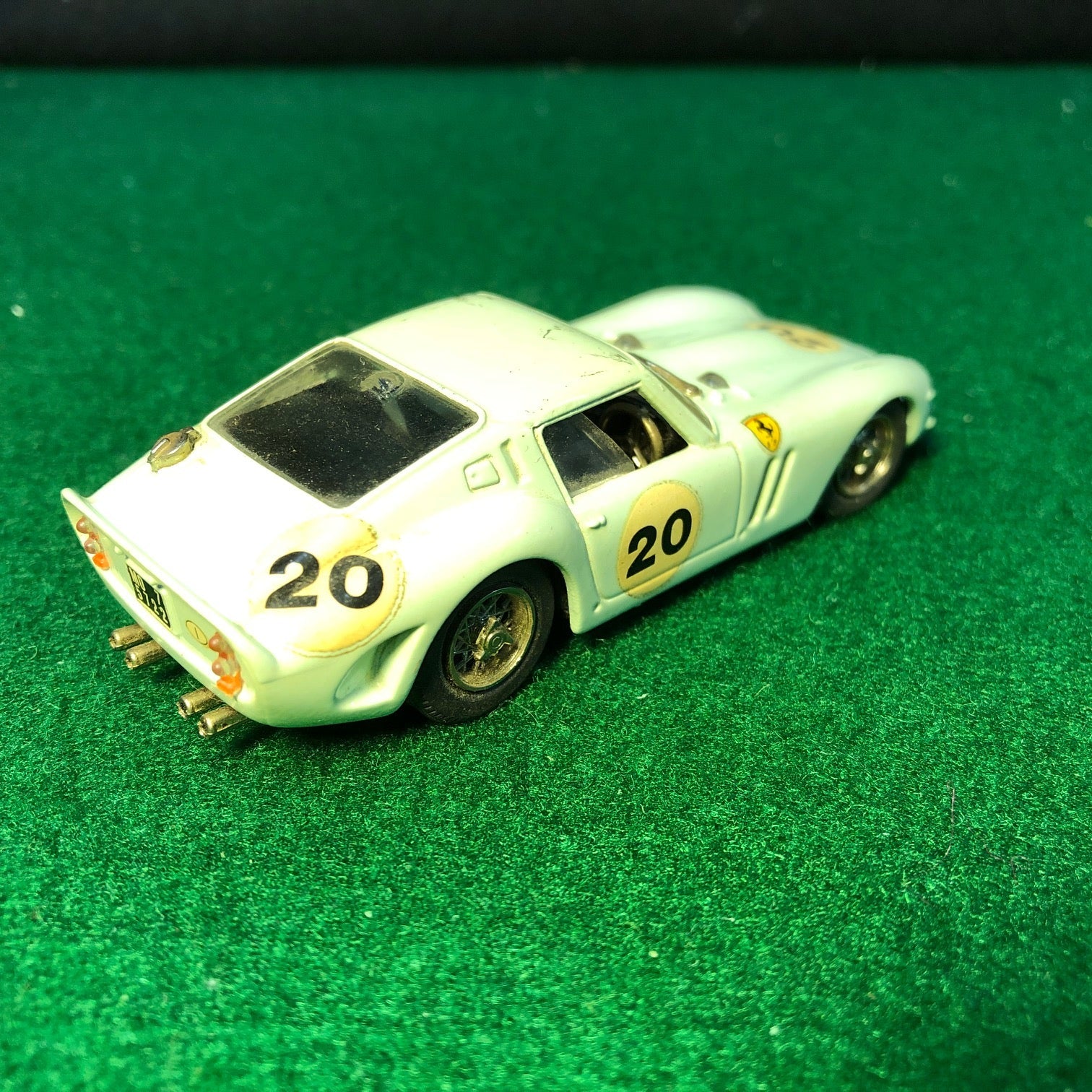 Ferrari 250 GTO Green N 20 Le Mans by Box Model 1:43 (8402)(No box