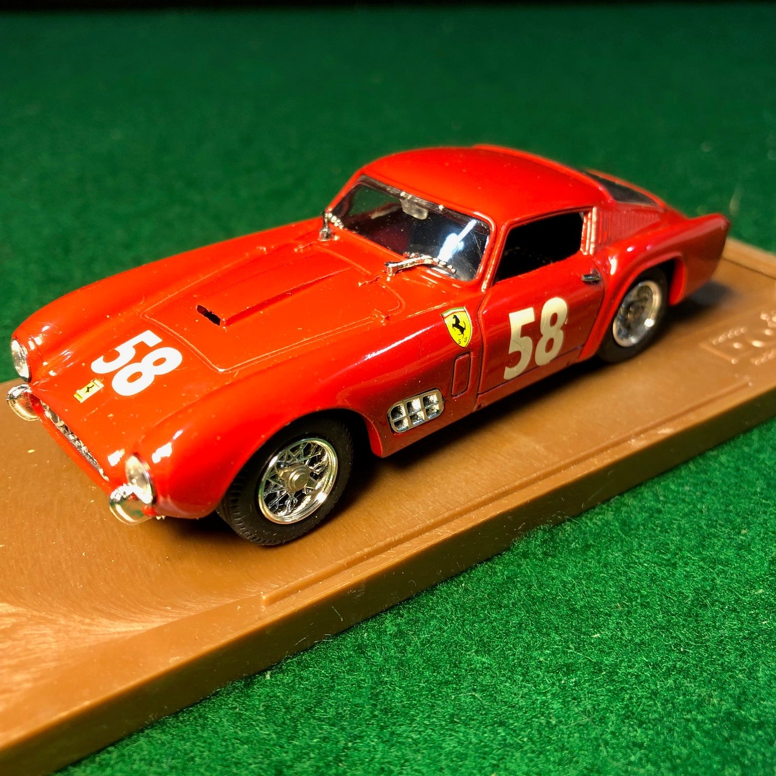 Ferrari 250 GT TdF N 58 Pau 1957 by Box Model 1:43 (8407)(DC