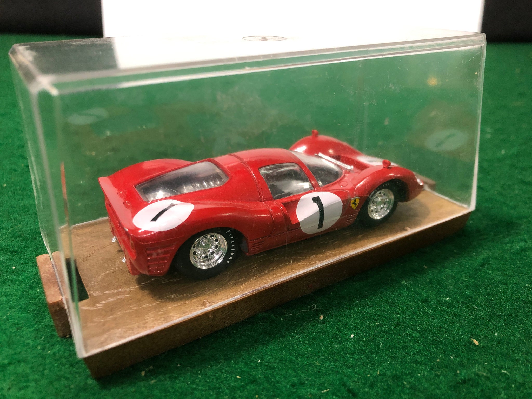 Ferrari 330 P3 N 1 1966 Spa Winner Parkes / Scarfiotti by Brumm 1:43 (r157)(DC)