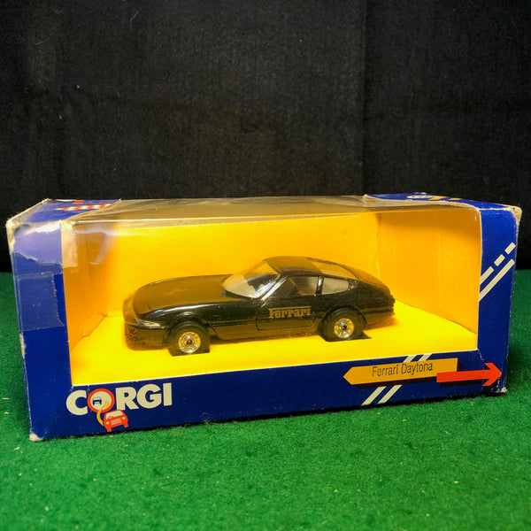 Ferrari 365 GTB/4 Daytona Black by Corgi Toys 1:35 (431