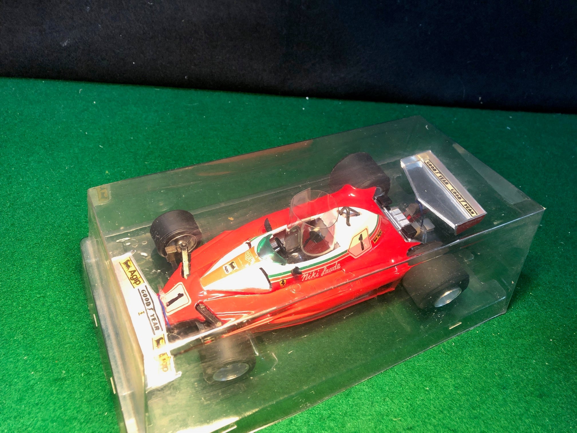 Ferrari 312 T2 Niki Lauda N 1 by Technica 1:20 (GT-07)