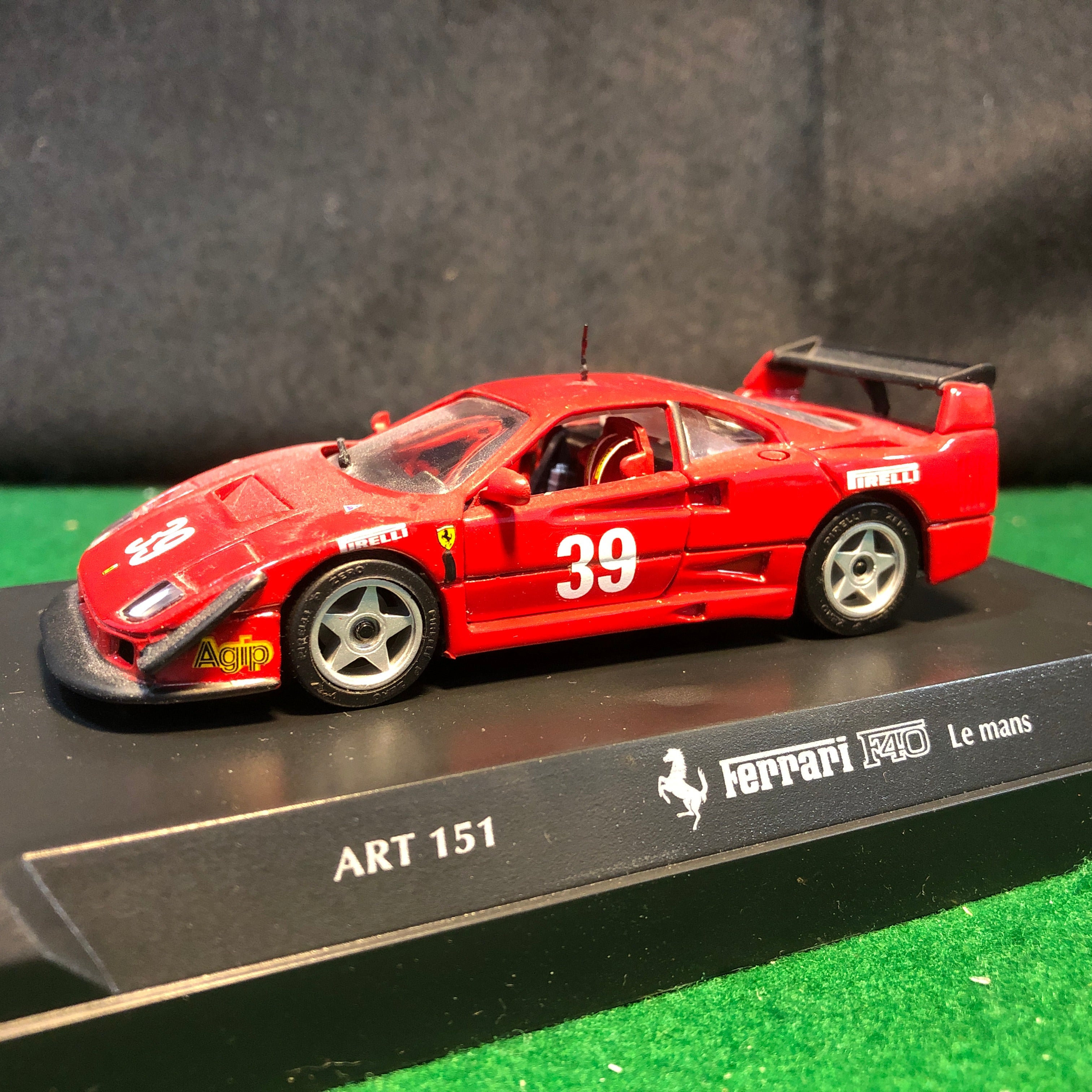 Ferrari F40 GT/LM Le Mans N 39 by DetailCars 1:43 (151) - Default