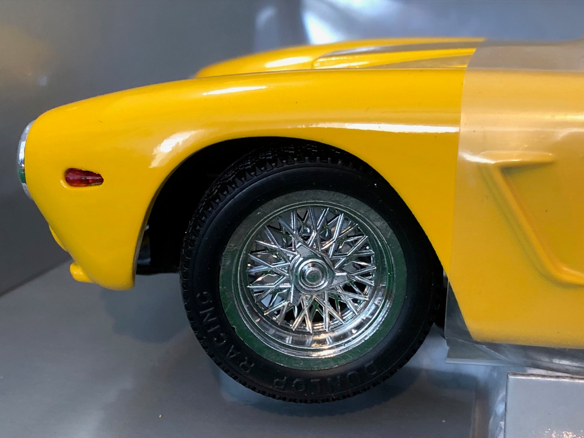 Ferrari 250 GT SWB Yellow by Eagle's Race 1:18 - Default Title