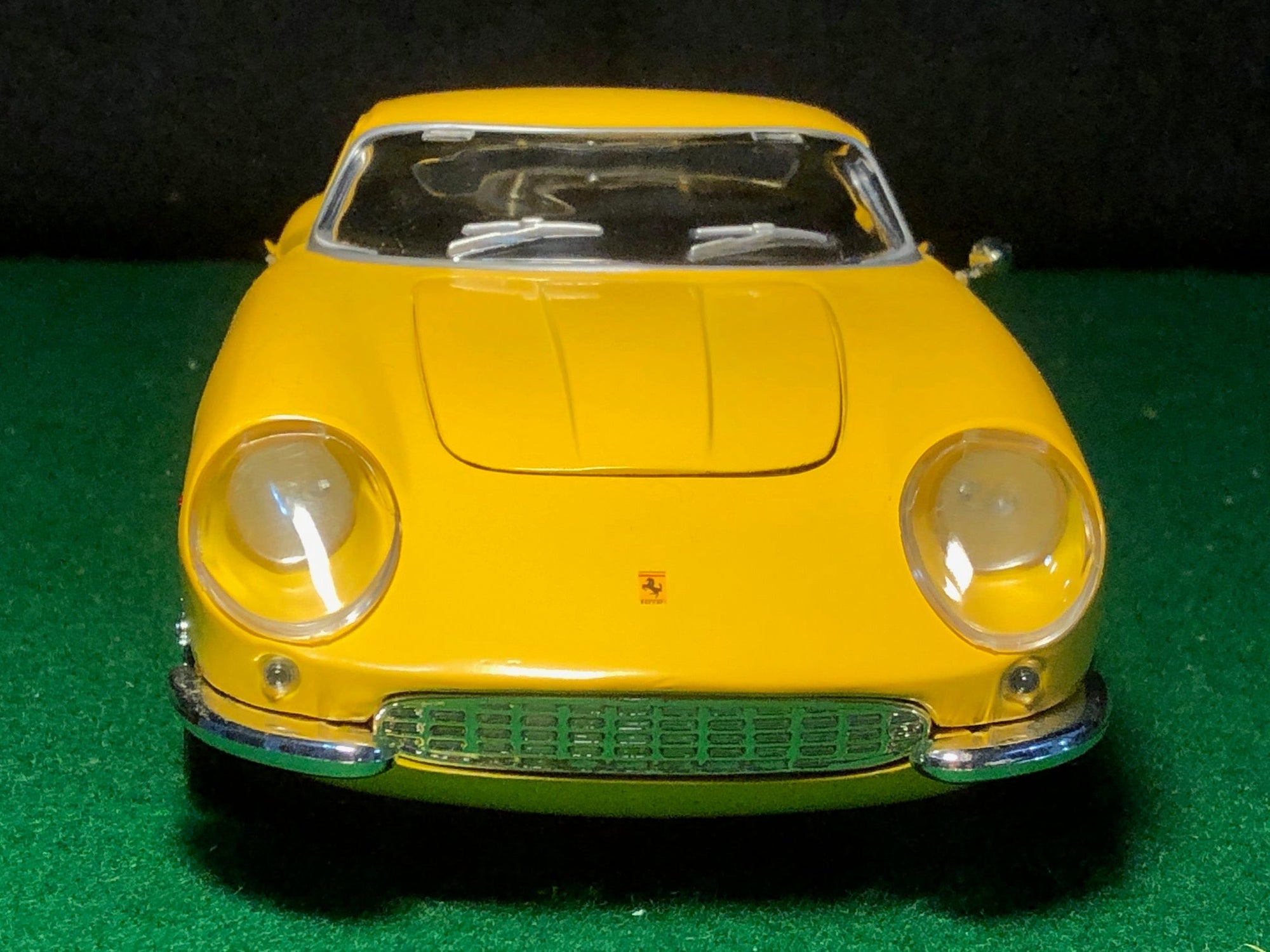 Ferrari 275 GTB/4 Yellow by Ertl 1:18 (7378)