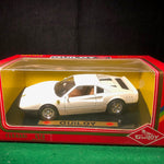 Ferrari 288 GTO White by Guiloy 1:24 (64533)