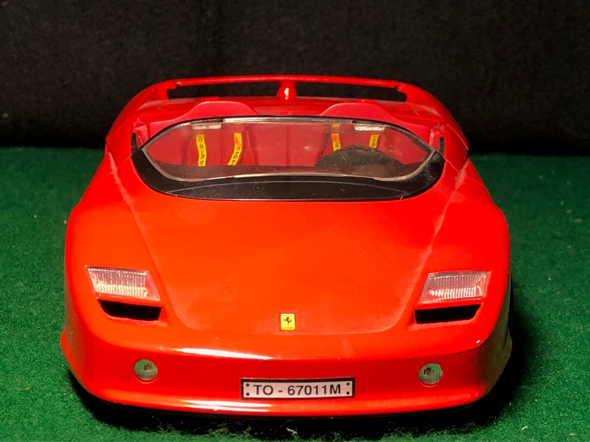 Ferrari Mythos 1:18 by Guiloy (67511)(No box)