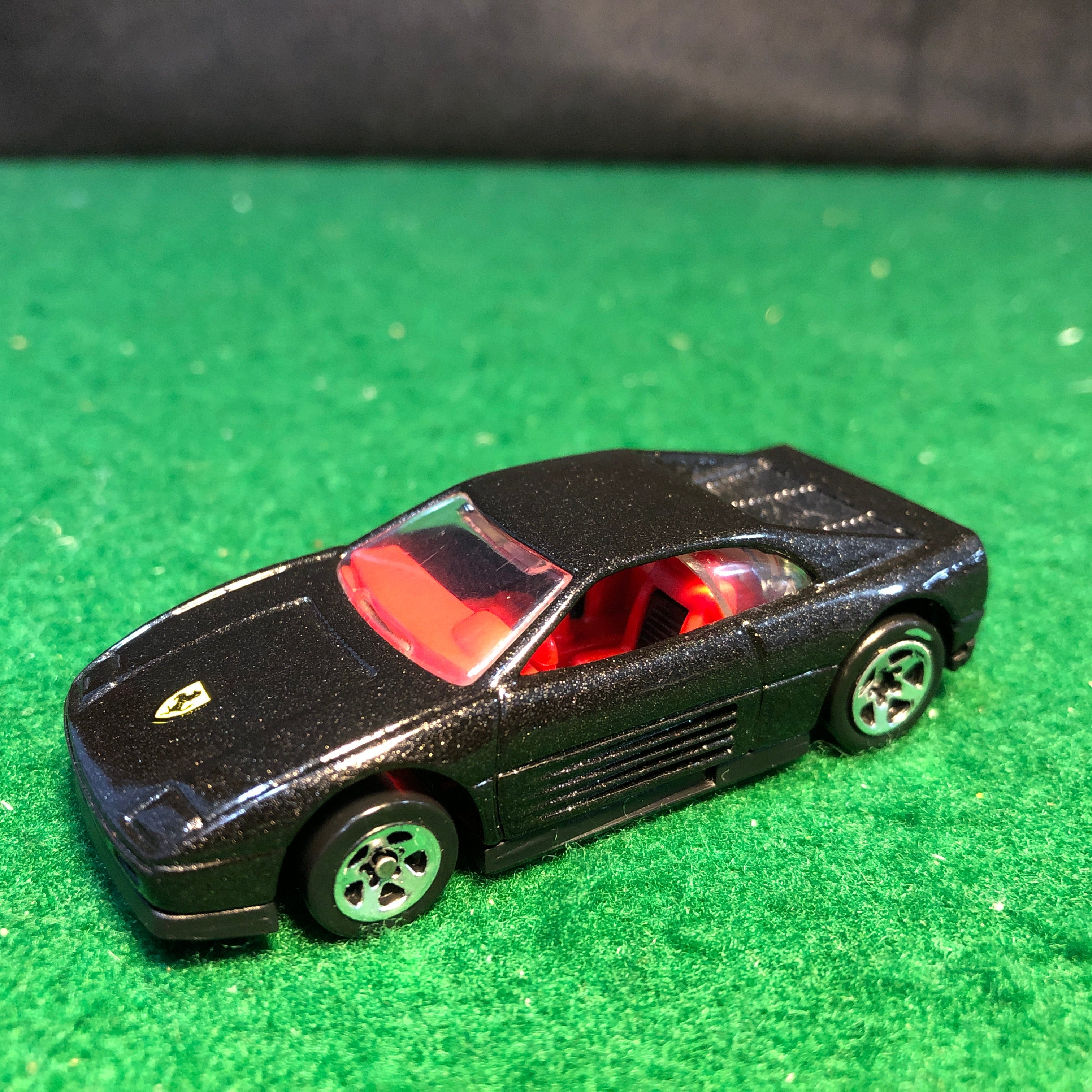 Ferrari 348 tb Black by HotWheels 1:64 (5SP)(12933)(No box