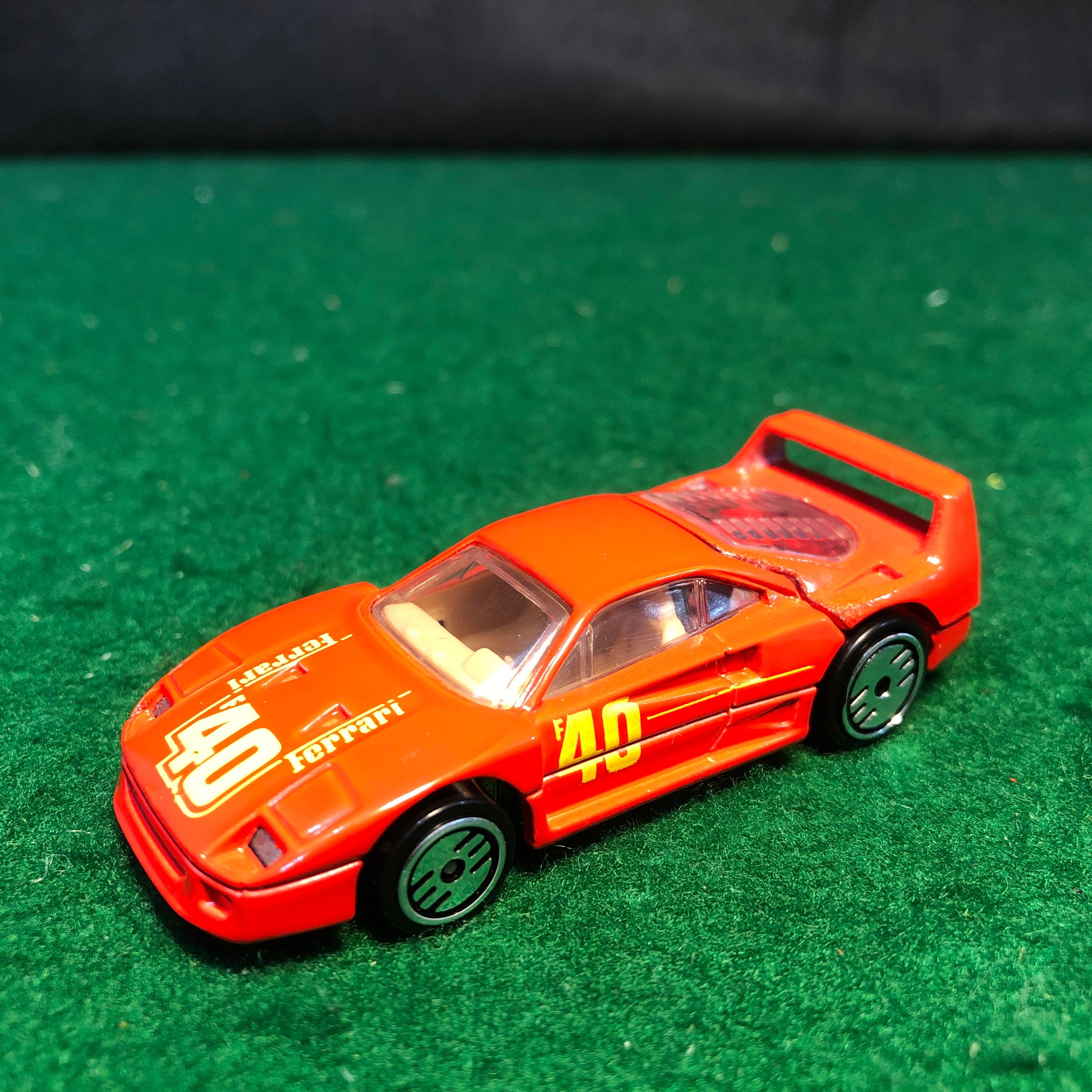 Ferrari F40 Red N 40 by HotWheels 1:64 (UH)(1468)(No box