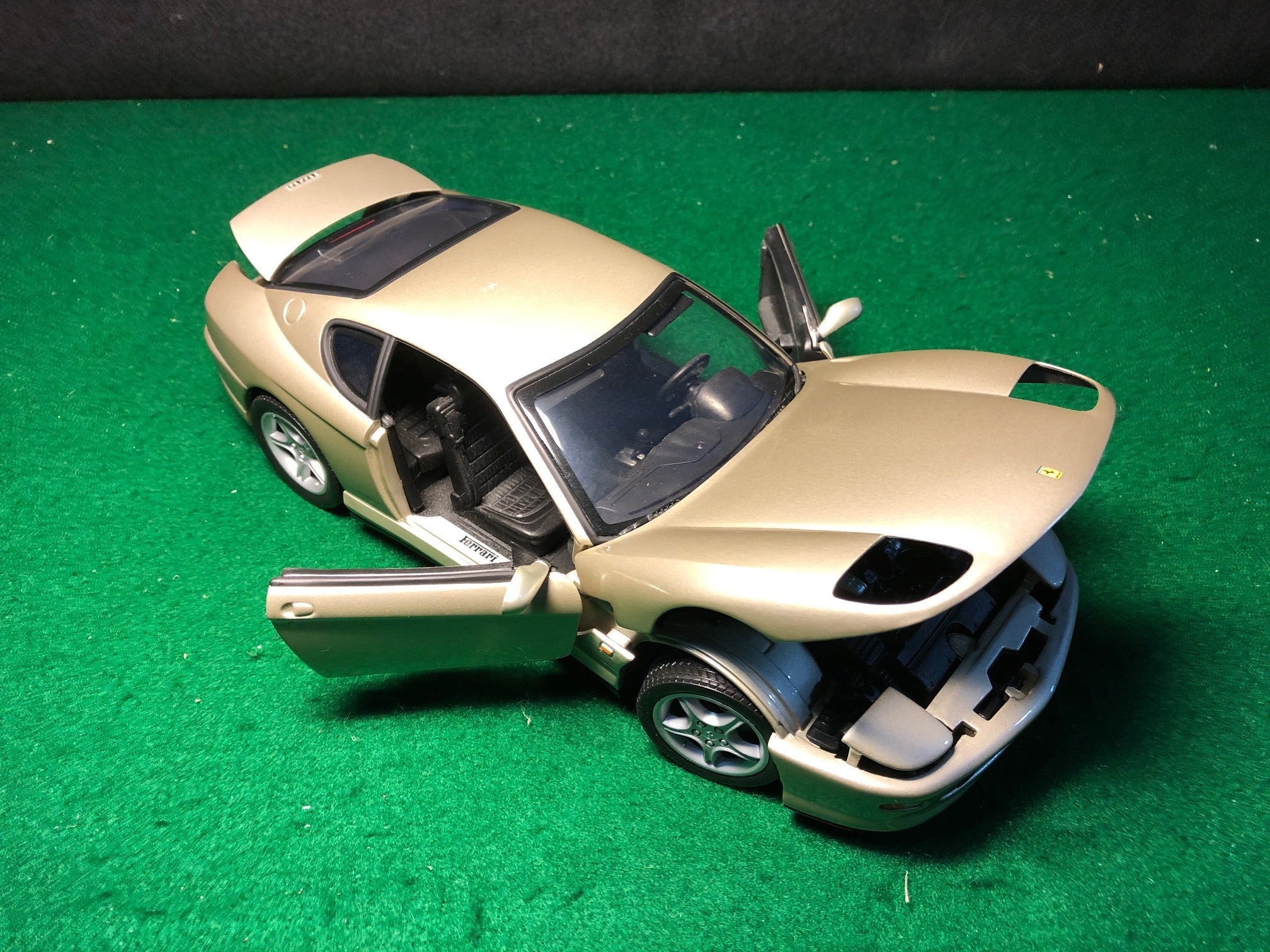 Ferrari 456 M Silver by HotWheels 1:18 (23917)(No box) - Default