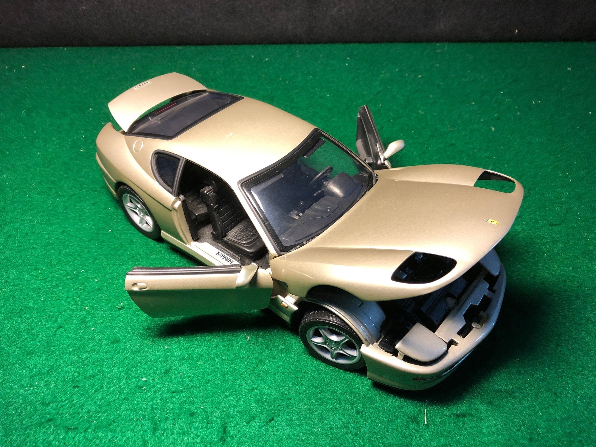Ferrari 456 M Silver by HotWheels 1:18 (23917)(No box)