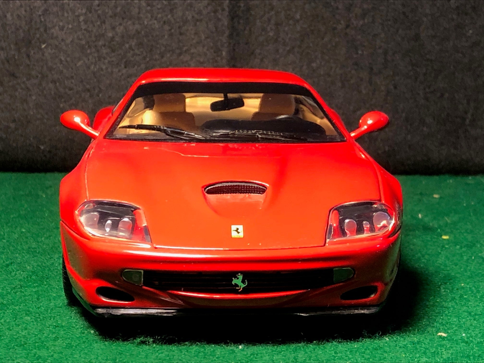 Ferrari 550 Maranello Red by HotWheels 1:18 (25734)(No box)