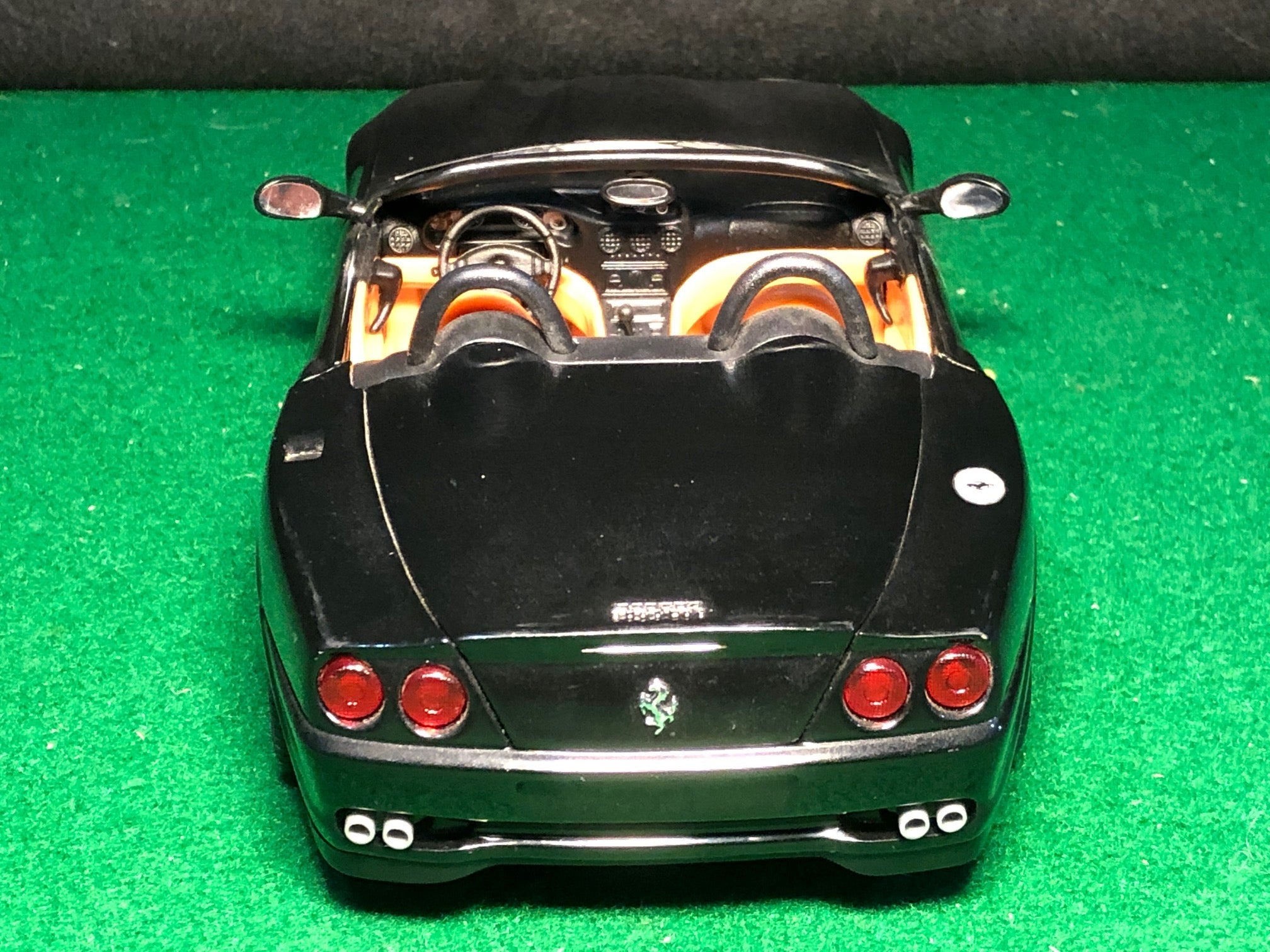Ferrari 550 Barchetta Pininfarina Black by HotWheels 1:18 (54597