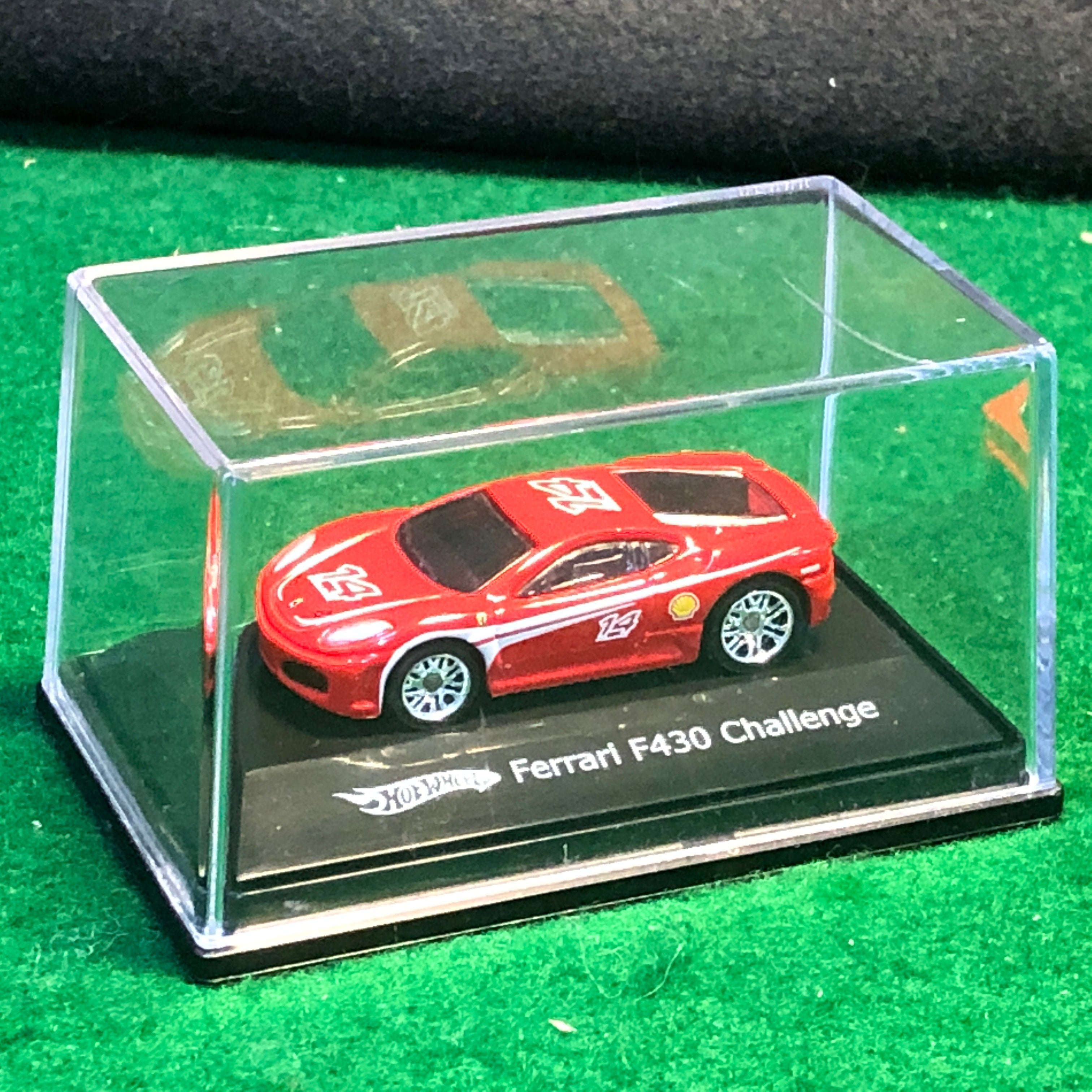 Ferrari 430 Challenge N 14 Red by HotWheels 1:87 HO (8Y)(P1273)(DC