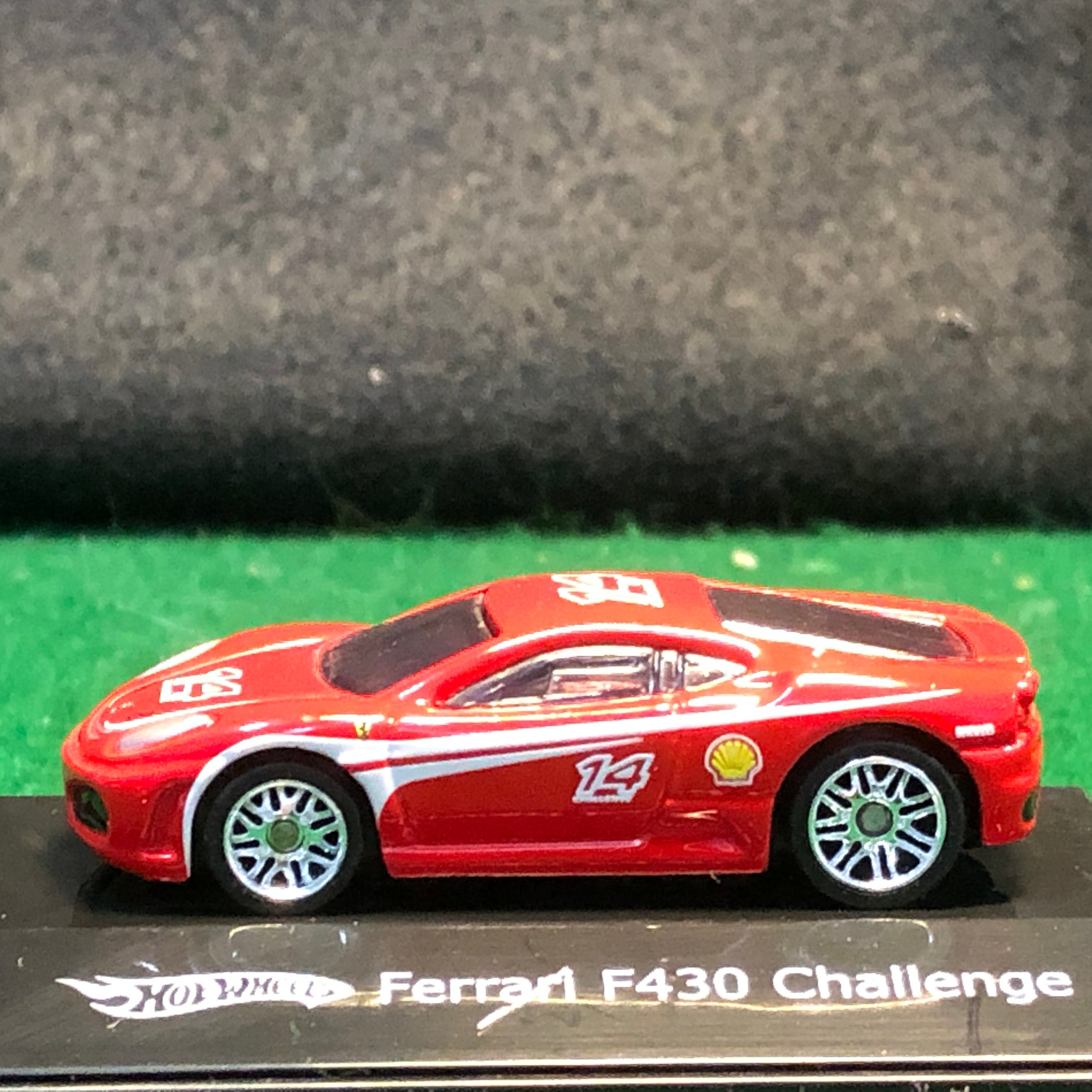 Ferrari 430 Challenge N 14 Red by HotWheels 1:87 HO (8Y)(P1273)(DC
