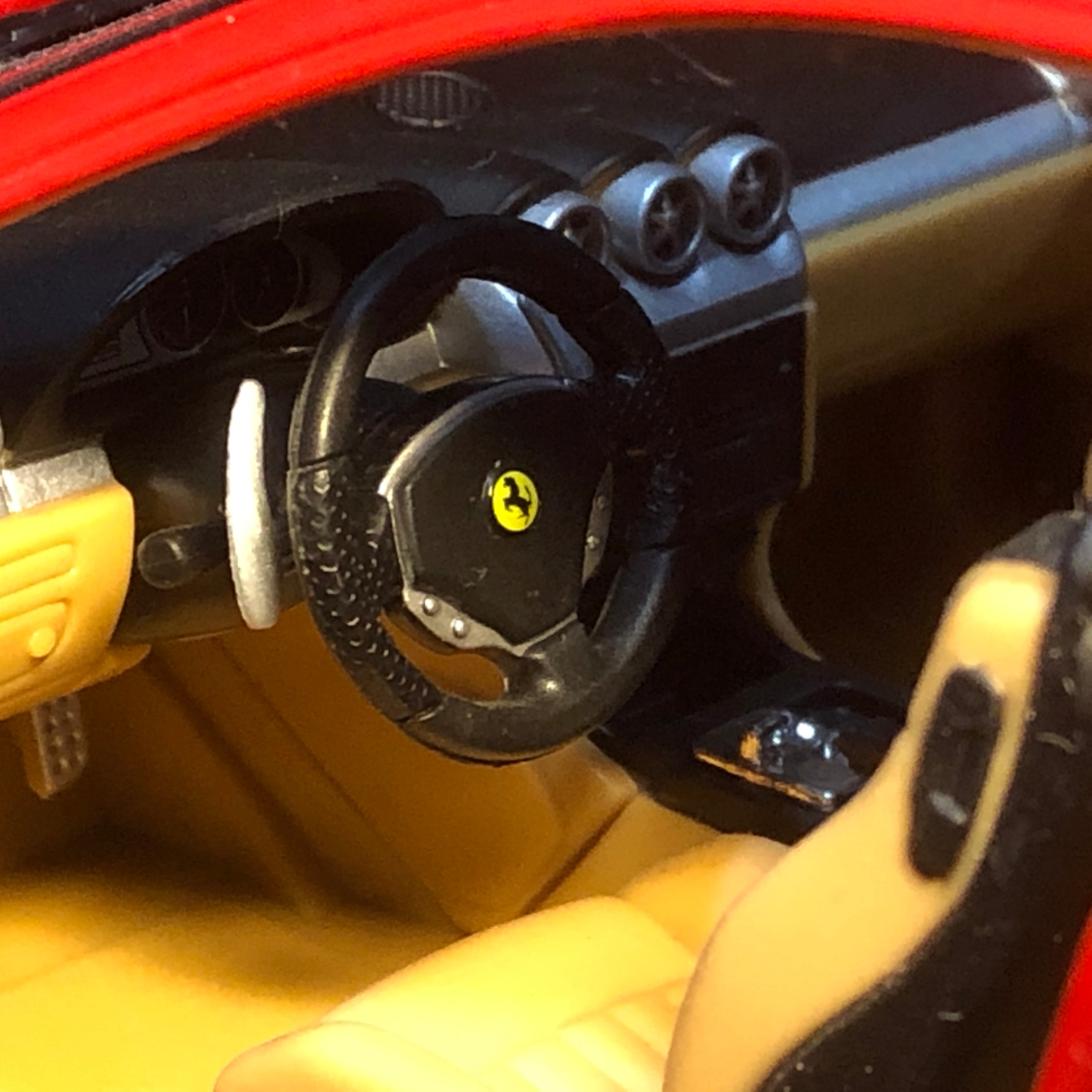 Ferrari 612 Scaglietti Red by HotWheels 1:18 (B6047)(No box