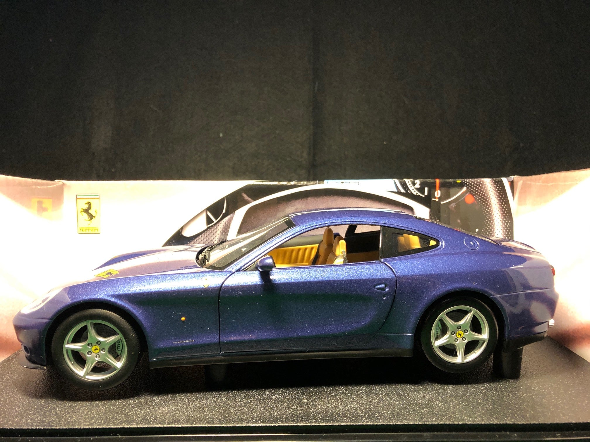 ミニカー HOTWHEELS Ferrari 612 SCAGLIETTI 1/18 Hot Wheels Ferrari 612 Scaglietti 1/18 | eBay