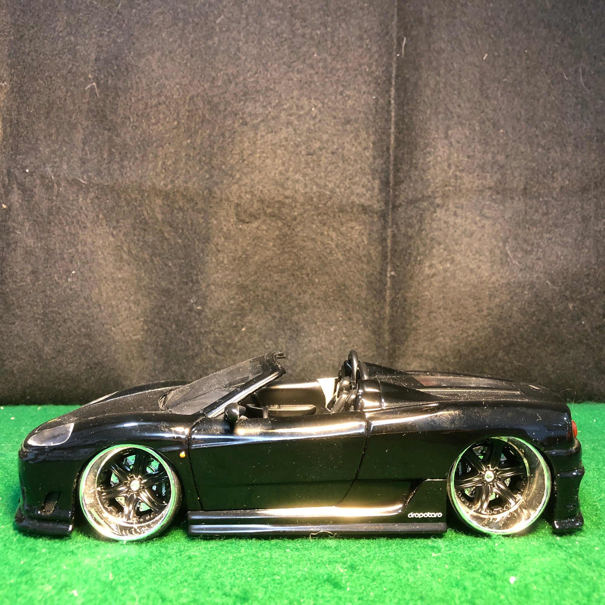 Ferrari 360 Spider Custom by HotWheels 1:20 (H3033)(No box)
