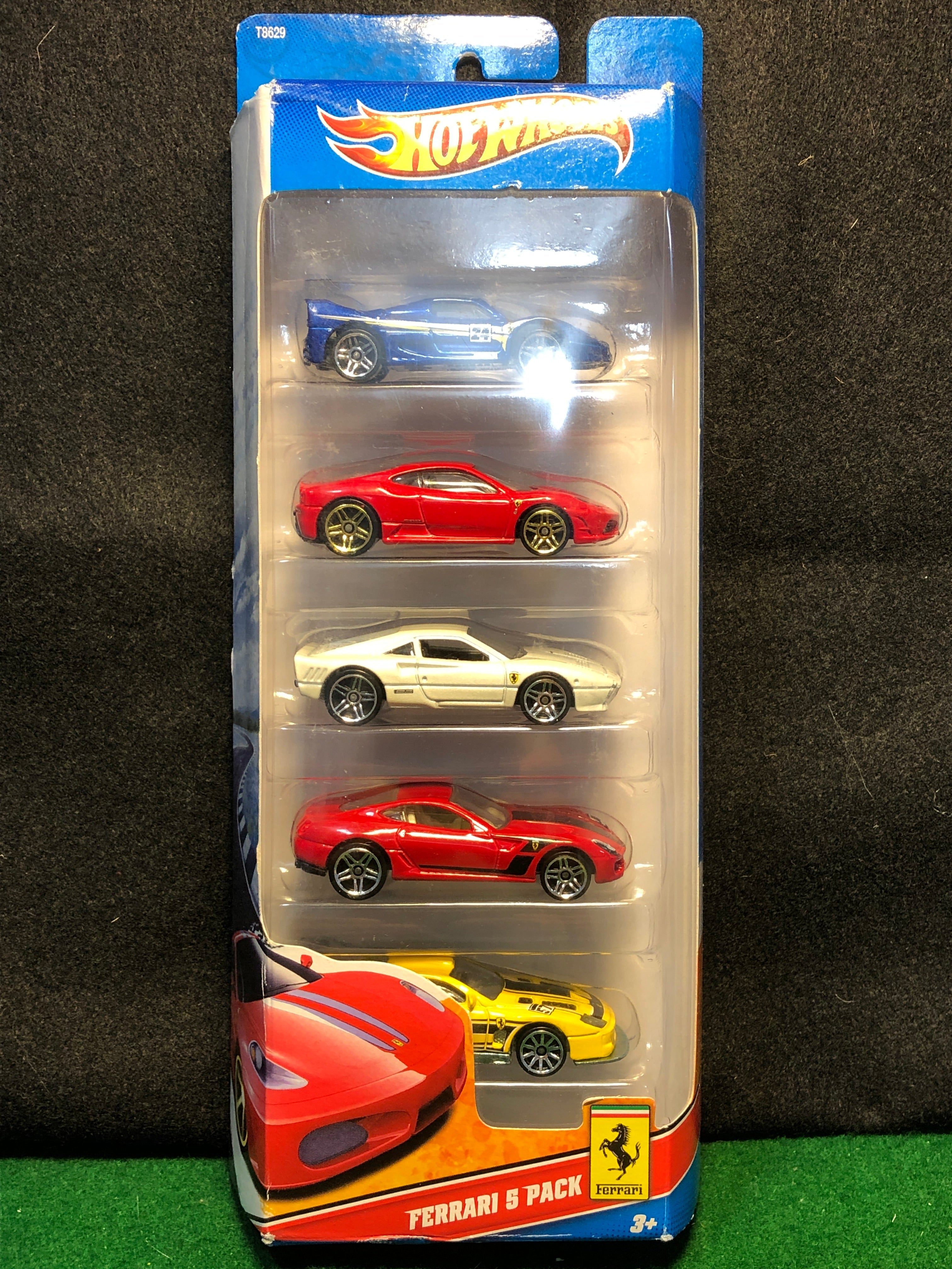 Ferrari 5-Pack Collector Set by HotWheels 1:64 (T8629) - Default