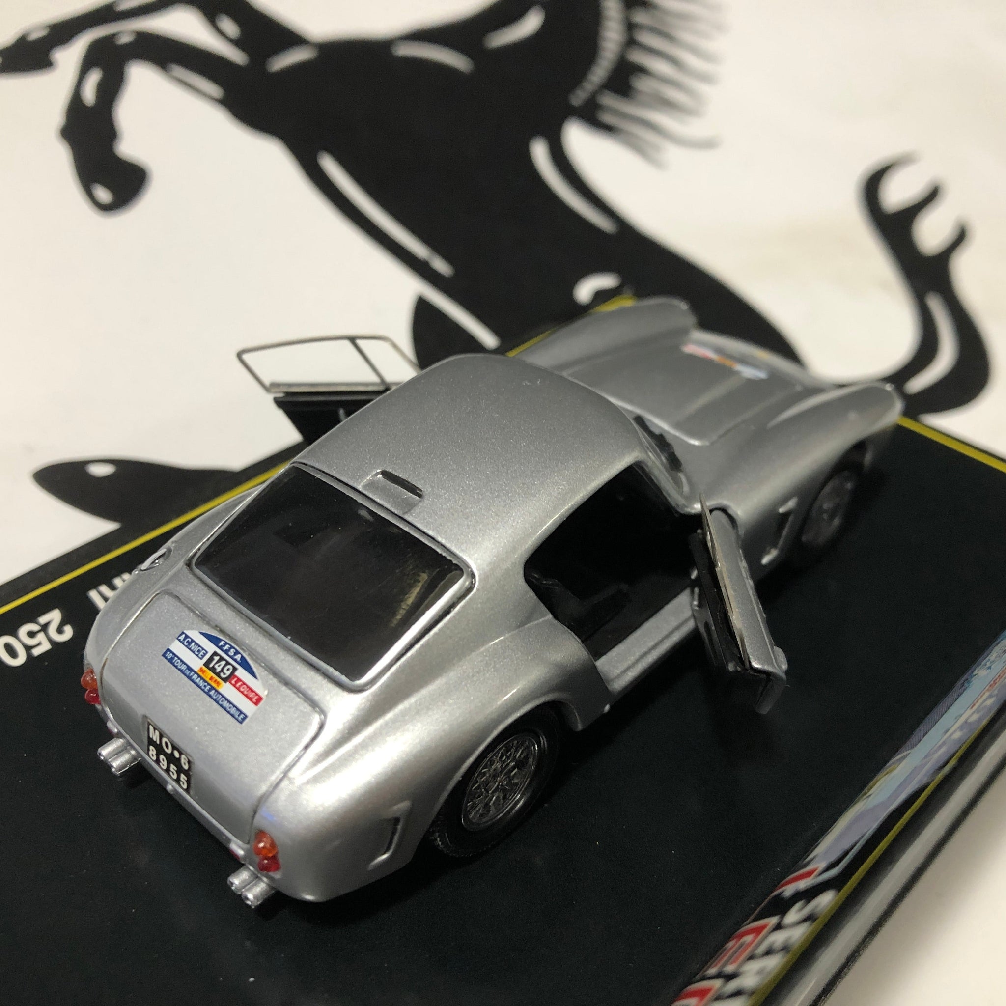 Ferrari 250 GT SWB Berlinetta N 149 by Jouef 1:43 (1014)