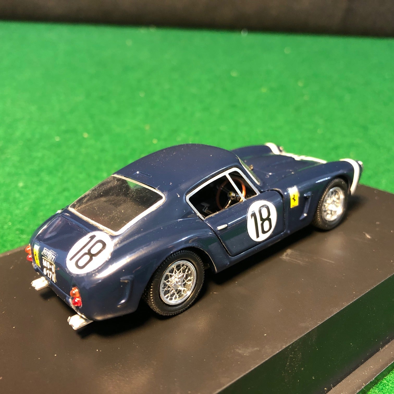 Ferrari 250 GT SWB Berlinetta N 18 by Jouef 1:43 (1032)
